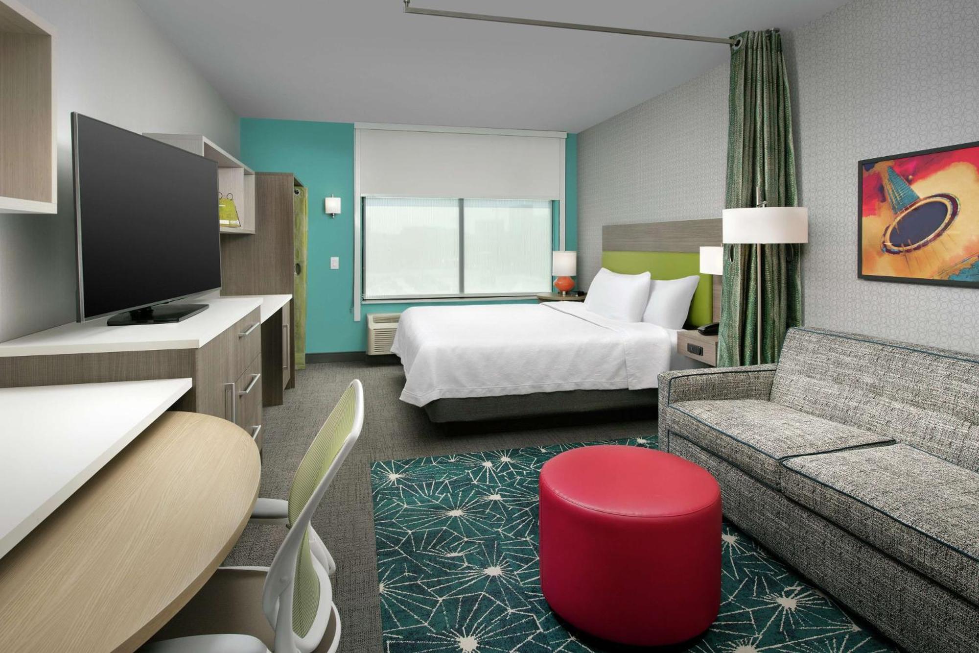 Home2 By Hilton Downtown Convention Center Hotel Nashville